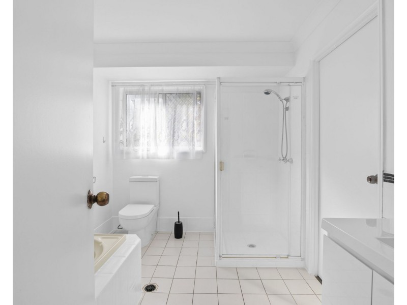 58 Bushland Drive, Regents Park QLD 4118