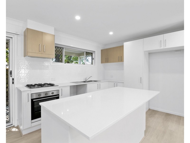 2/80 Vansittart Road, Regents Park QLD 4118