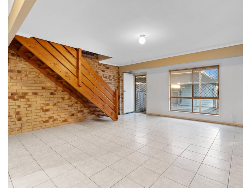 4/120 Smith Road, Woodridge QLD 4114