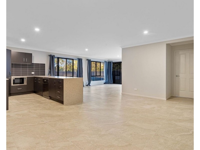 2-22 Travis Rd, Logan Village QLD 4207