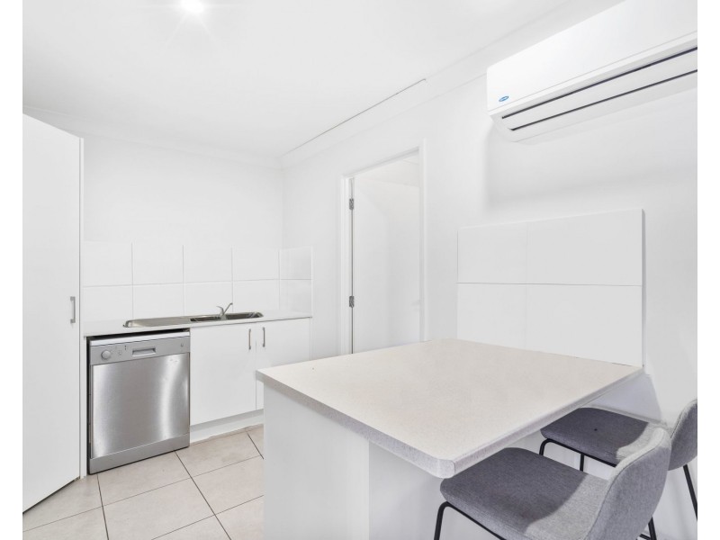 14/12-14 Juers Street, Kingston QLD 4114