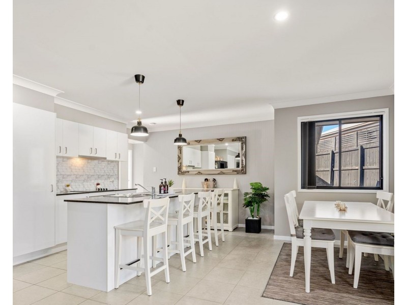 14 Kiroro Street, Bahrs Scrub QLD 4207