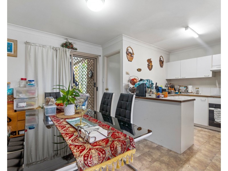 15/11-13 Smith Road, Woodridge QLD 4114