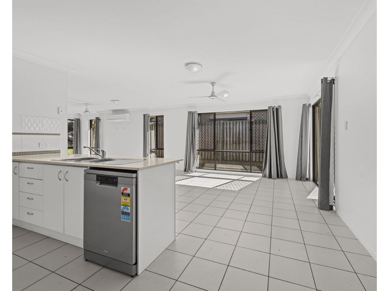 192 Henty Drive, Redbank Plains QLD 4301