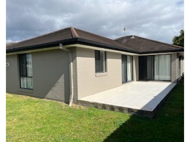 192 Henty Drive, Redbank Plains QLD 4301