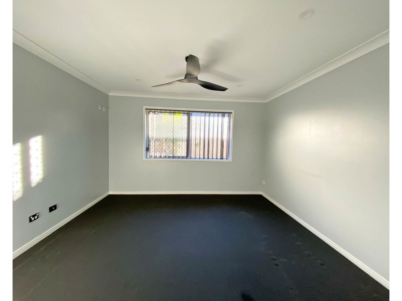 7 Oasis Court, Marsden QLD 4132