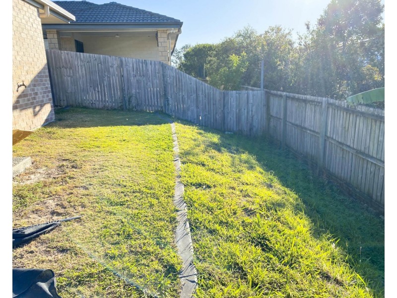 7 Oasis Court, Marsden QLD 4132