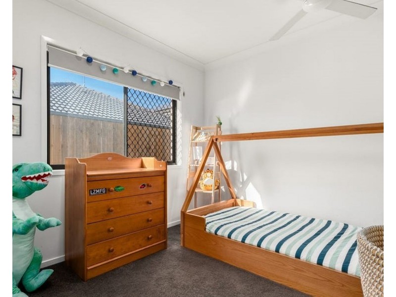 4 Alectura Crescent, Bahrs Scrub QLD 4207