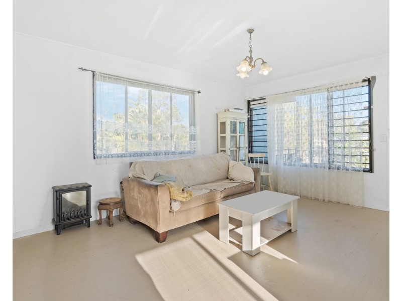 144 Mayes Avenue, Kingston QLD 4114