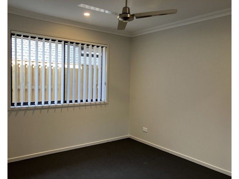 48 Chorus Crescent, Ripley QLD 4306