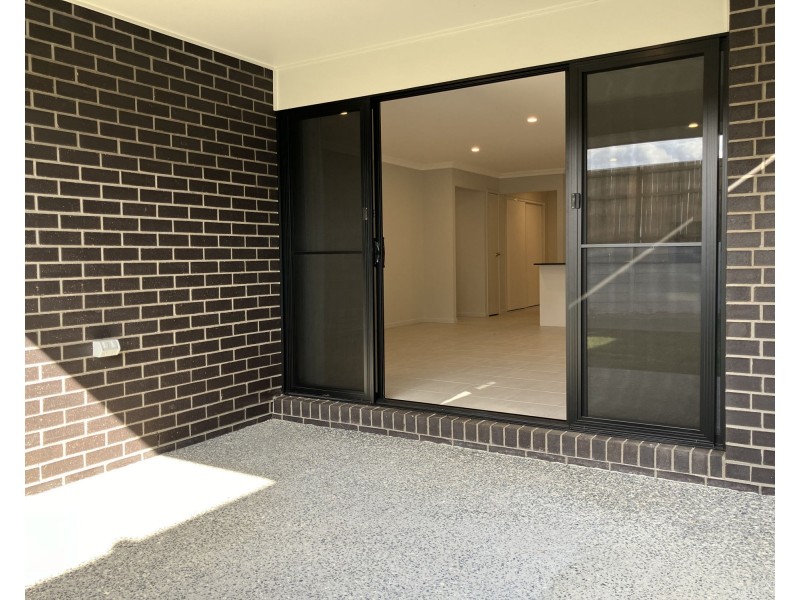 48 Chorus Crescent, Ripley QLD 4306