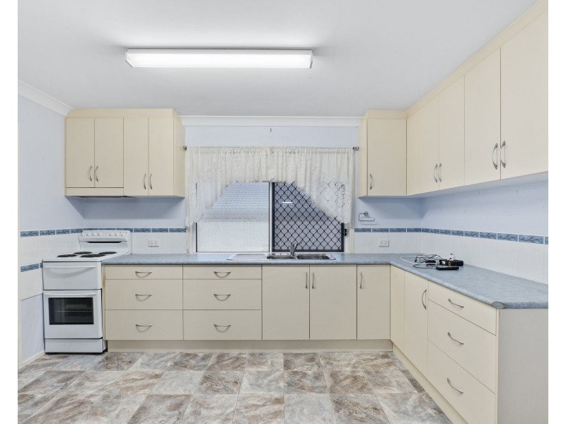 57 Redgum Drive, Regents Park QLD 4118