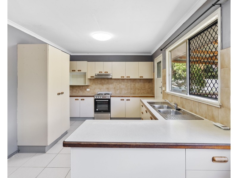 12 Lynngold St, Woodridge QLD 4114