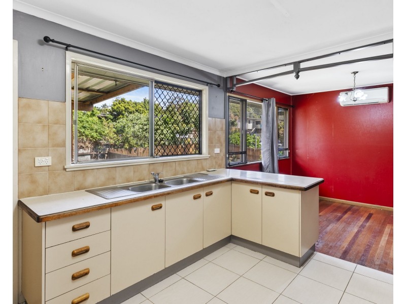 12 Lynngold St, Woodridge QLD 4114