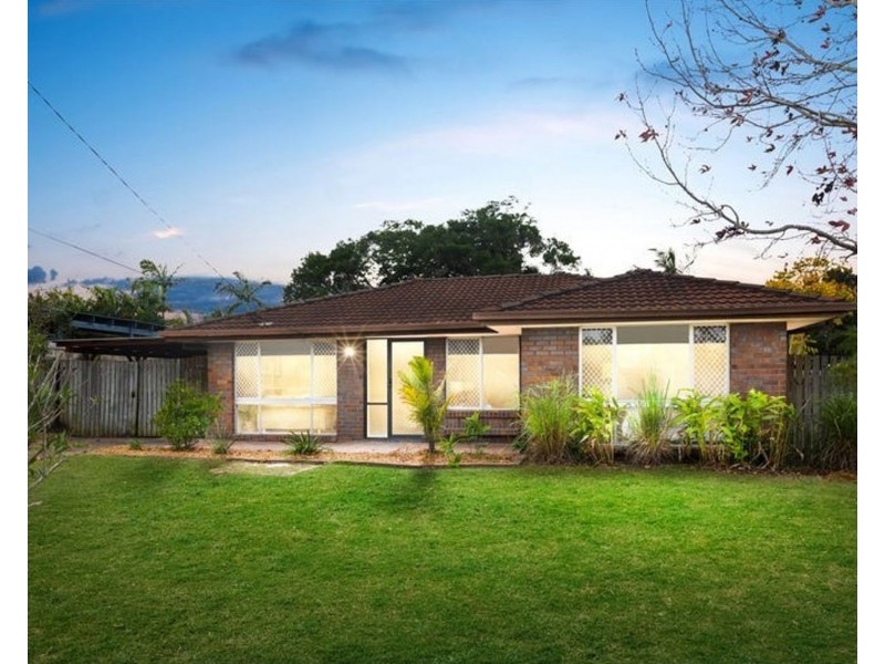 80 Vansittart Rd, Regents Park QLD 4118
