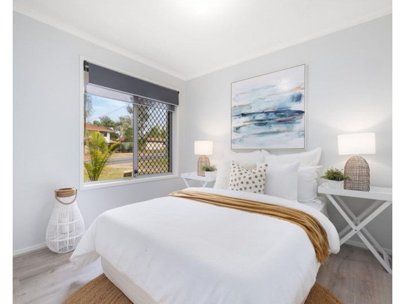 80 Vansittart Rd, Regents Park QLD 4118