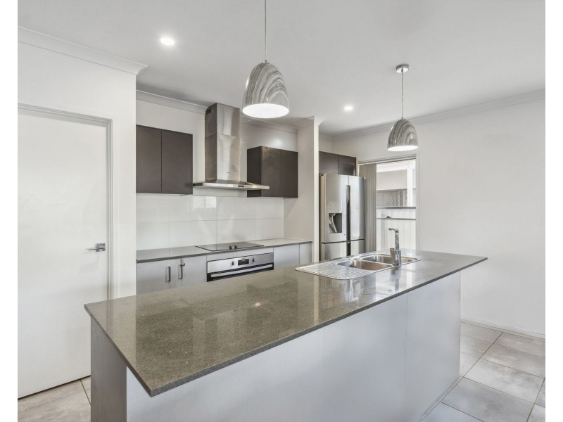 326 Waller Road, Park Ridge QLD 4125