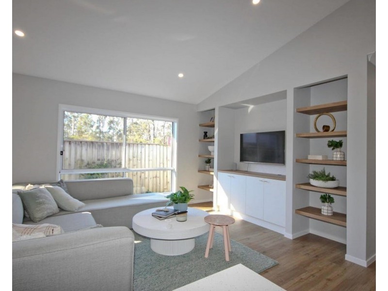 5 Byron Drive, Jimboomba QLD 4280