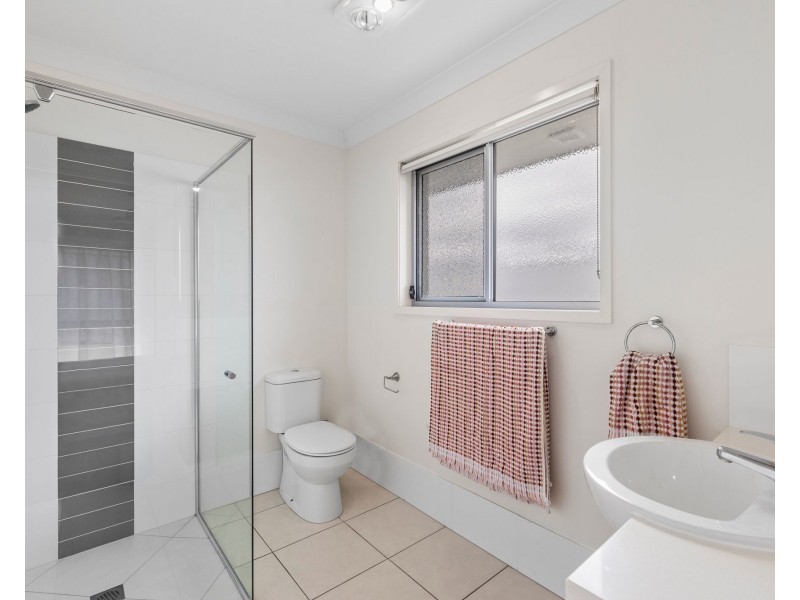 24 Nova Street, Waterford QLD 4133