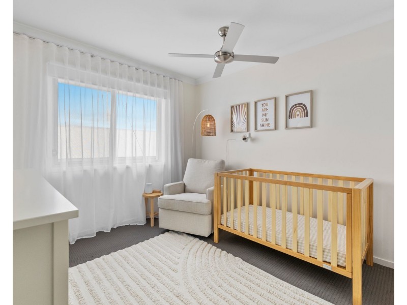 24 Nova Street, Waterford QLD 4133