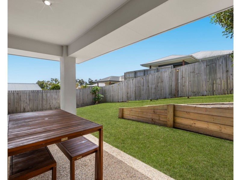 24 Nova Street, Waterford QLD 4133