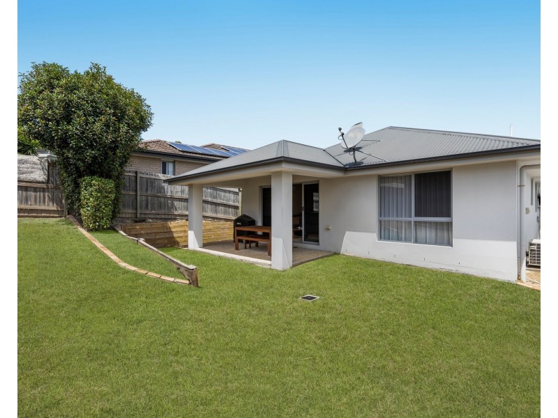 24 Nova Street, Waterford QLD 4133