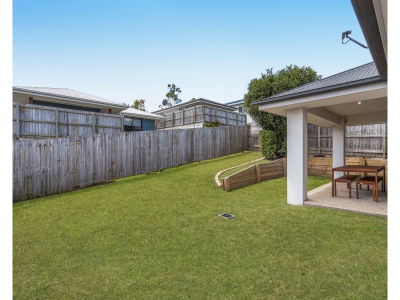 24 Nova Street, Waterford QLD 4133