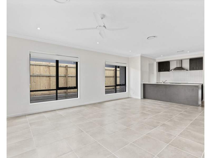 121 Anderson Drive, Greenbank QLD 4124