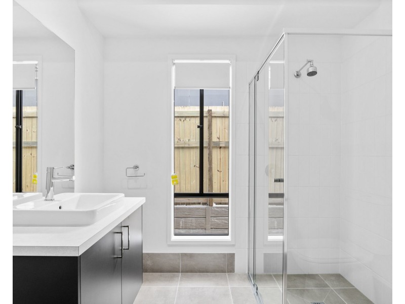 121 Anderson Drive, Greenbank QLD 4124