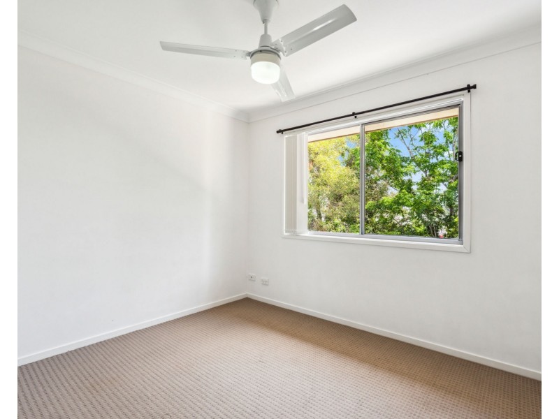 10/6-32 University Drive, Meadowbrook QLD 4131