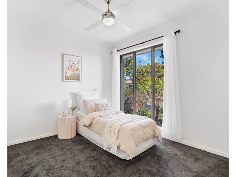 37 Slate Court, Logan Reserve QLD 4133