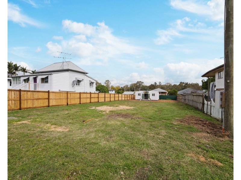 200a Pine Mountain Road, Brassall QLD 4305