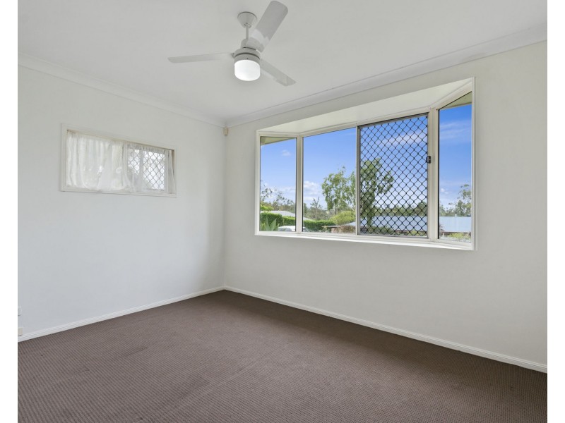 145 Anne Collins Crescent, Mundoolun QLD 4285