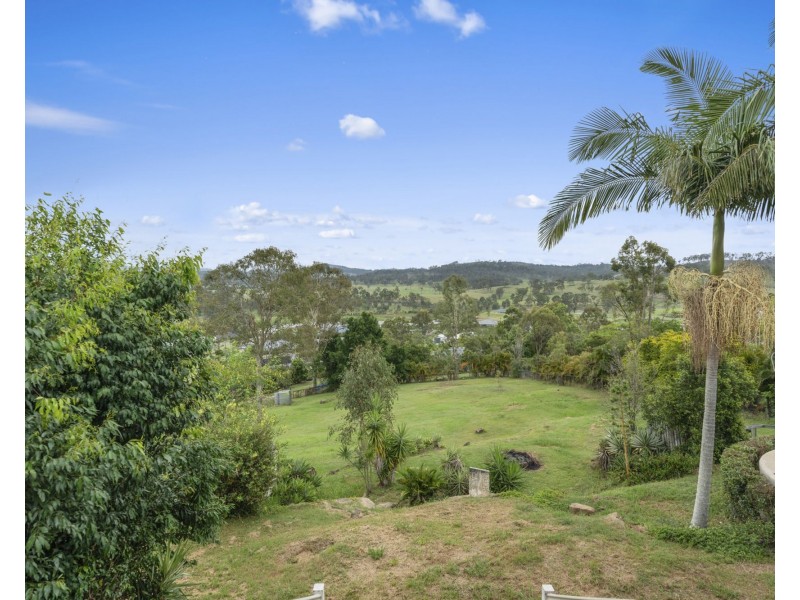 145 Anne Collins Crescent, Mundoolun QLD 4285