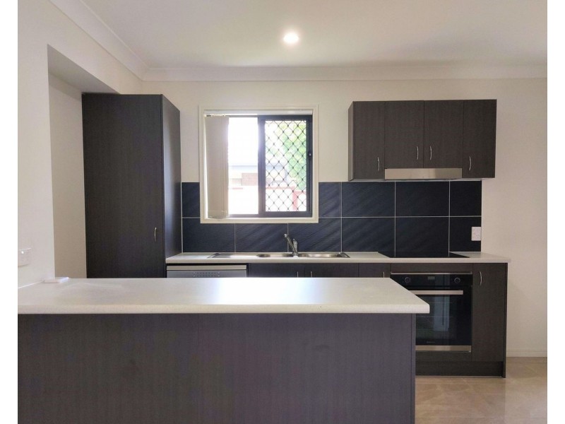 2/69A Atlantic Drive, Loganholme QLD 4129