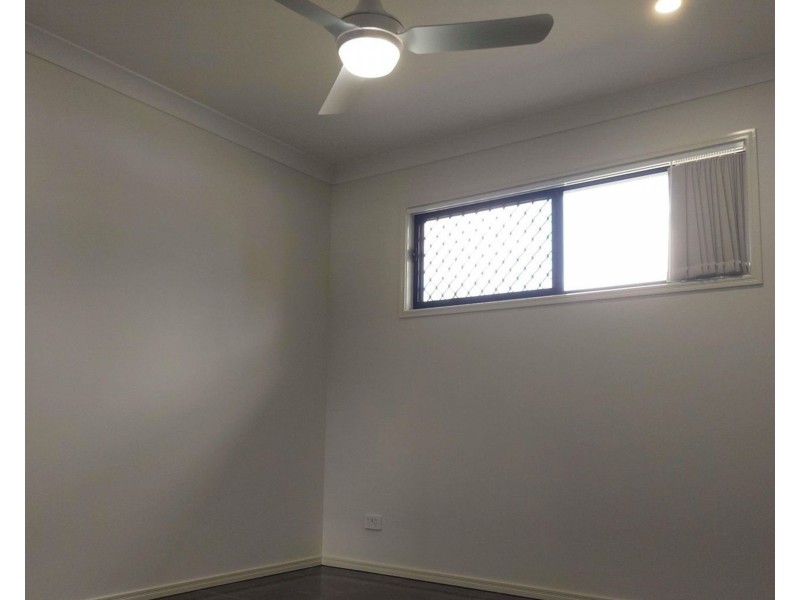 2/69A Atlantic Drive, Loganholme QLD 4129