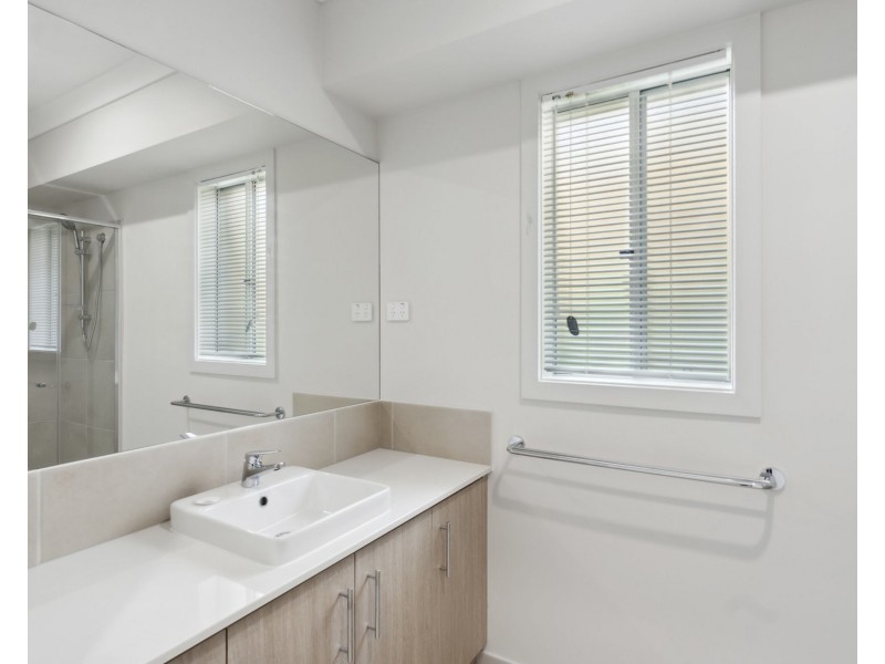 16 Higyed Road, Logan Reserve QLD 4133