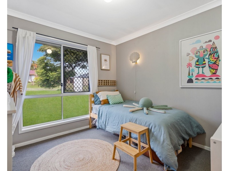 8 Lutton Court, Boronia Heights QLD 4124