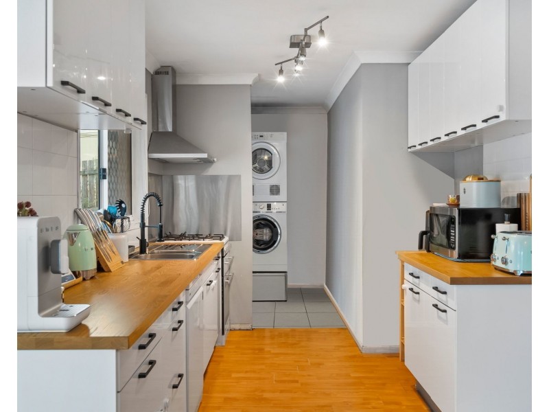 8 Lutton Court, Boronia Heights QLD 4124