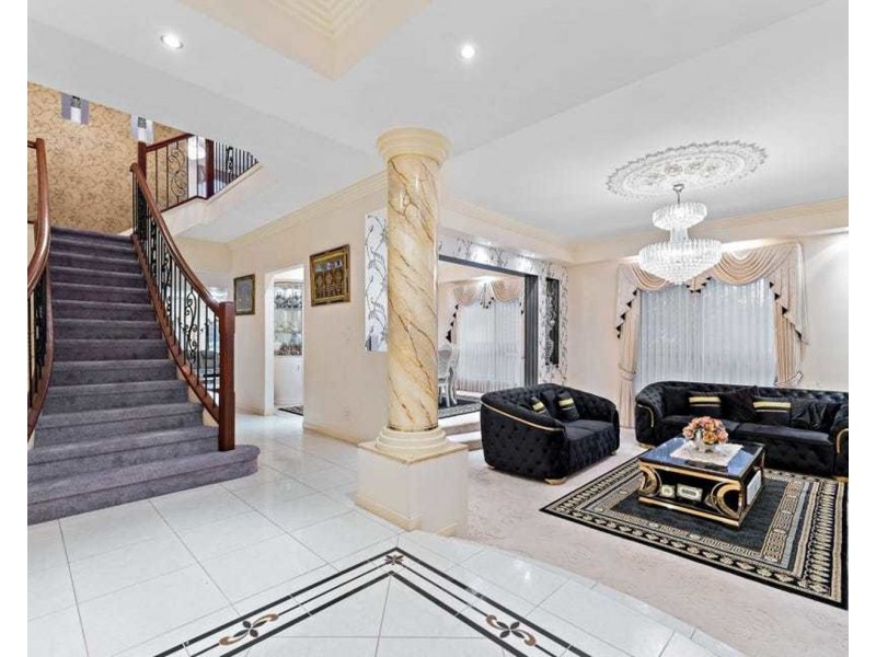 5 The Crescent, Underwood QLD 4119