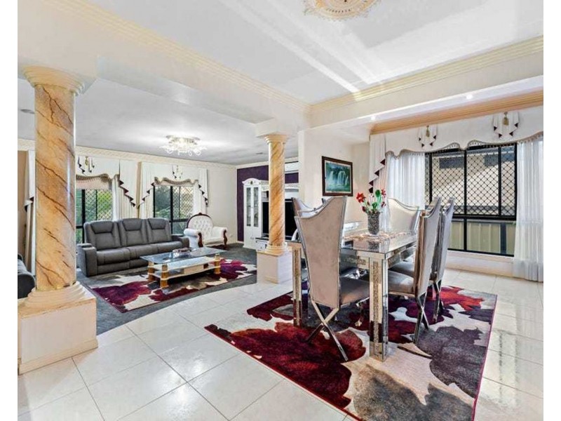 5 The Crescent, Underwood QLD 4119