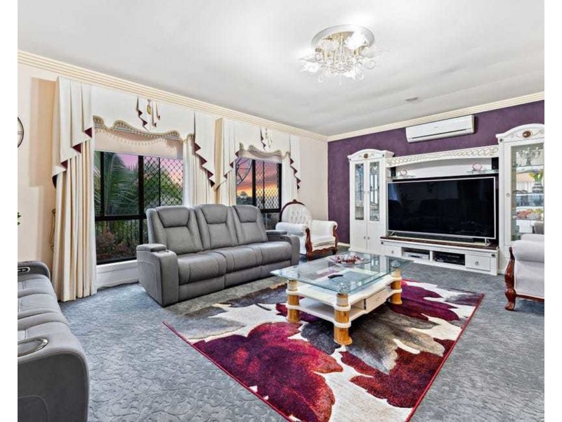 5 The Crescent, Underwood QLD 4119