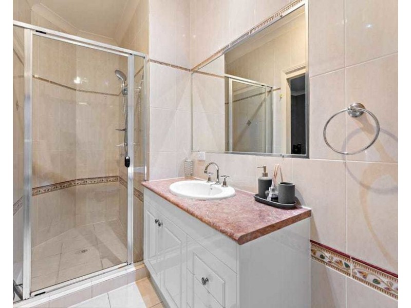 5 The Crescent, Underwood QLD 4119