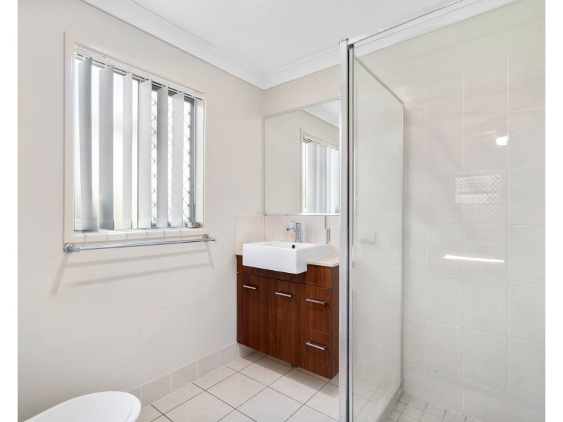 16 Shale Avenue, Logan Reserve QLD 4133