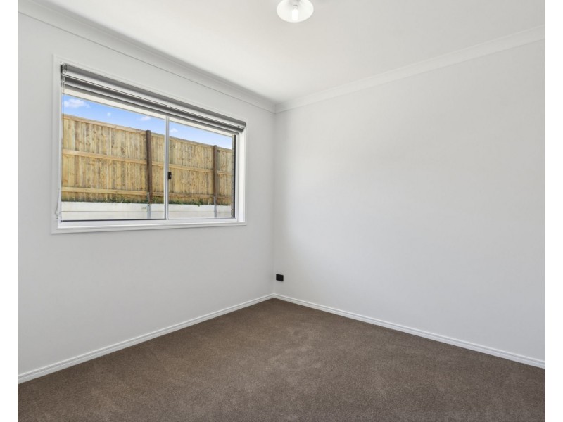 9 York Road, Greenbank QLD 4124