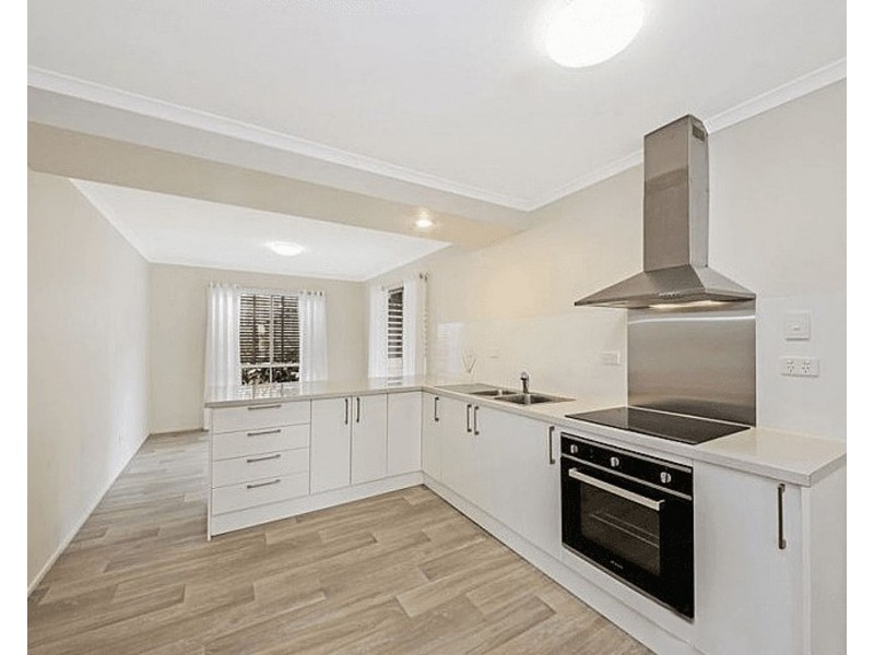 109C Velorum Drive, Kingston QLD 4114