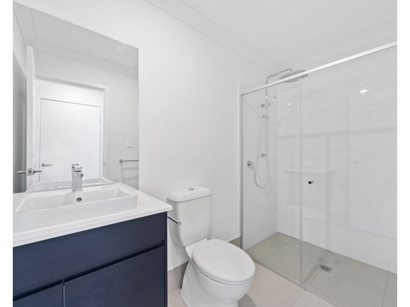 5B Sunline Court, Logan Reserve QLD 4133