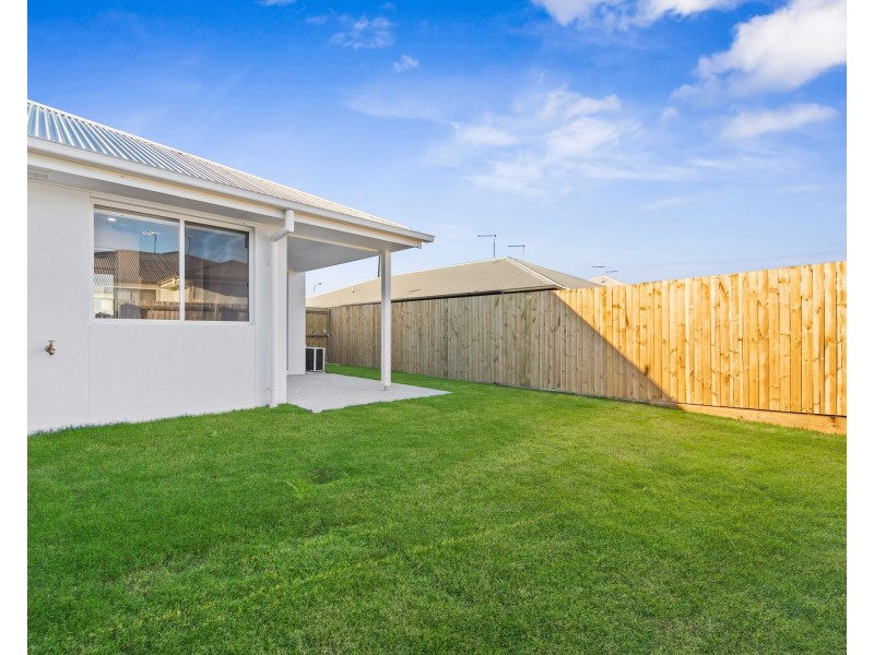 5B Sunline Court, Logan Reserve QLD 4133