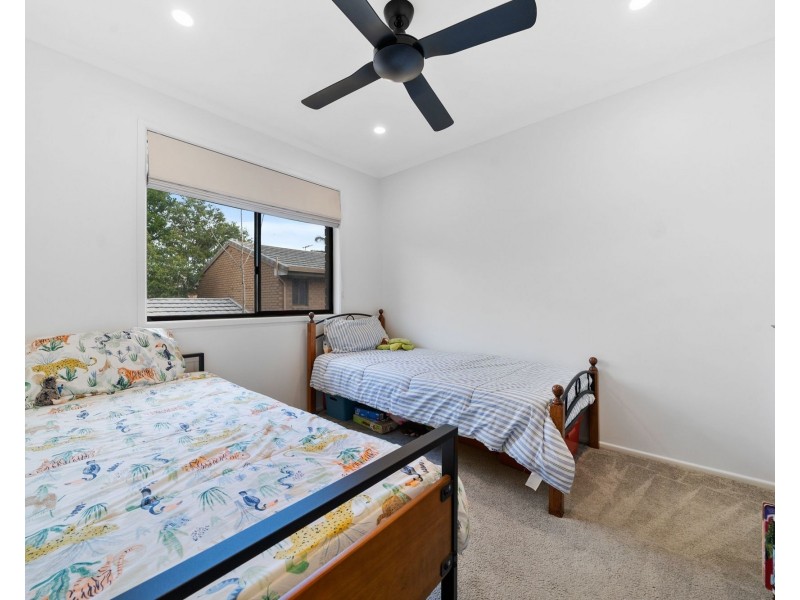 2/8 Cognac Court, Kingston QLD 4114