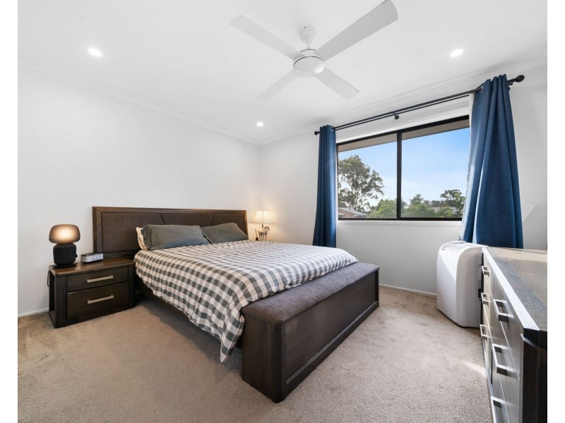 2/8 Cognac Court, Kingston QLD 4114